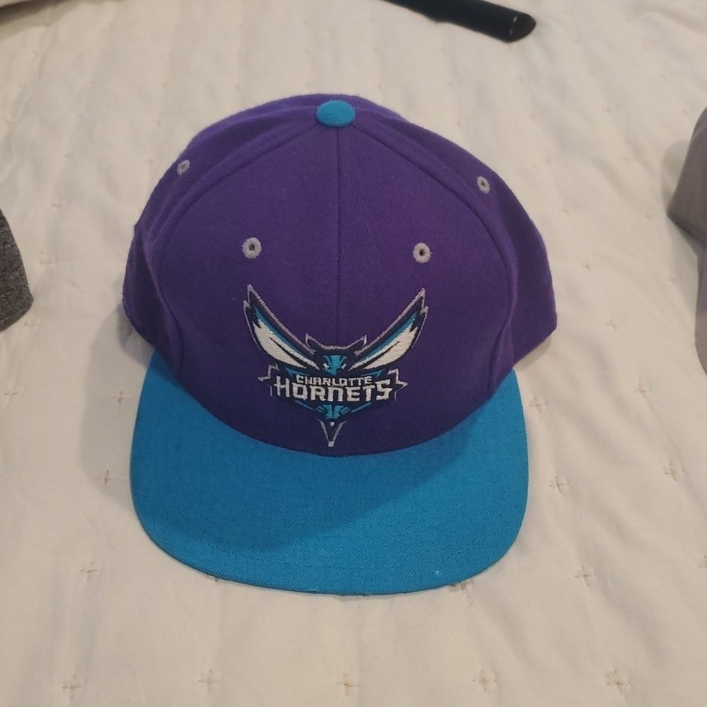 Charlotte Hornets Snapback Black and Teal Hat